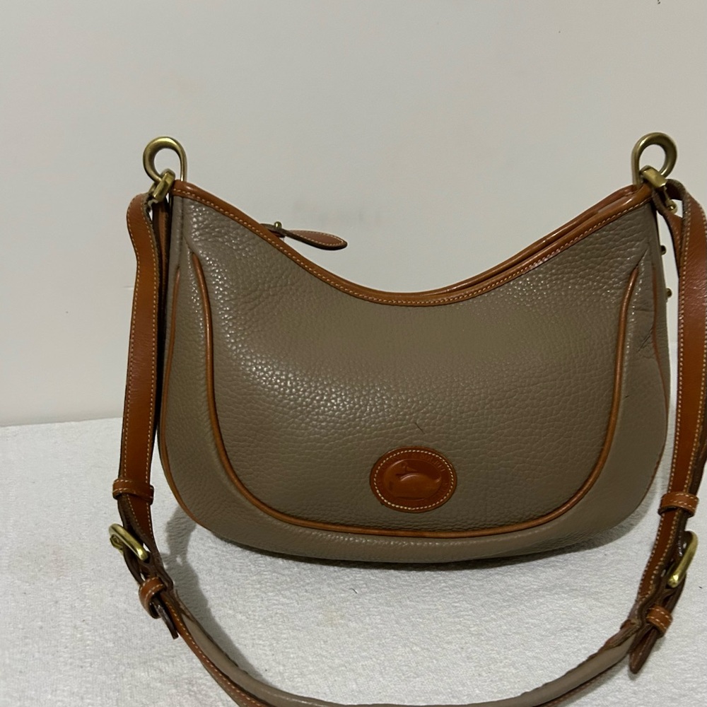 Vintage Dooney & Bourke Crescent Hobo Taupe and Brown Shoulder Bag - Picture 3 of 8